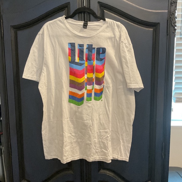 Lite Tshirt - Picture 1 of 2